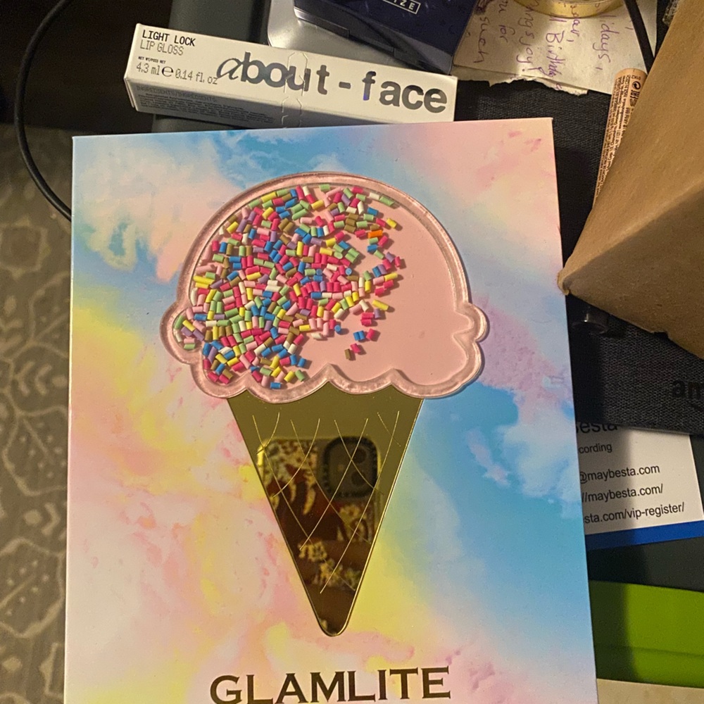 Glamlite Ice Cream Palette
